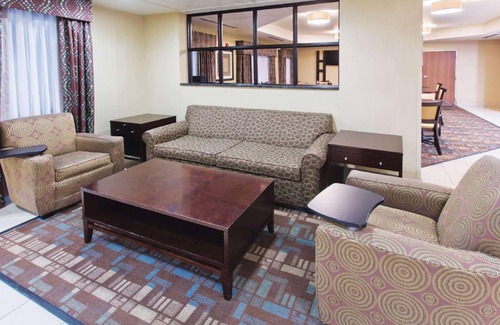 Grove City Hotel | 30 m² Hotel ∙ 127 guests