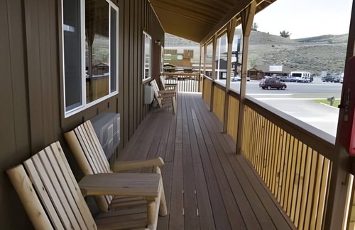 Cody Hotel | 30 m² Motel ∙ 8 guests