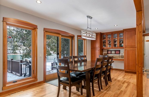 Clark Fork House | 304 m² House ∙ 7 bedrooms ∙ 12 guests