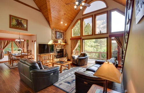 Ellijay House | 306 m² House ∙ 4 bedrooms ∙ 16 guests