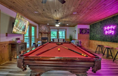 Walnut Mountain Cabin | 307 m² Cabin ∙ 3 bedrooms ∙ 10 guests