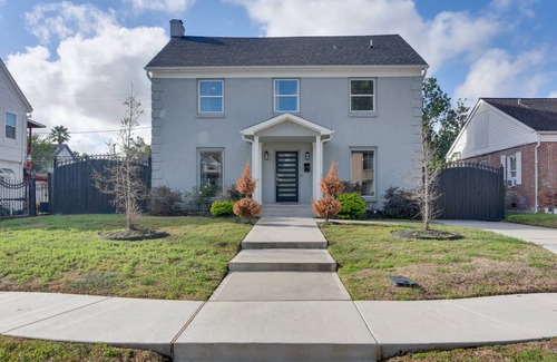 Riverside Terrace House | 315 m² House ∙ 5 bedrooms ∙ 10 guests
