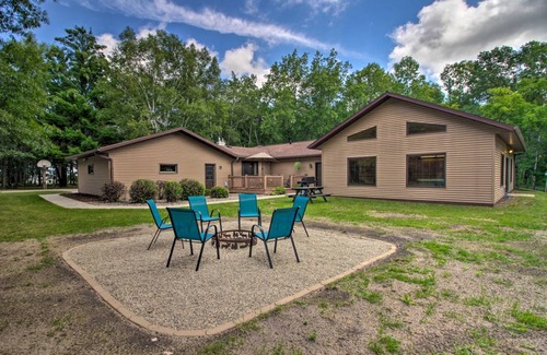 Wadena County House | 325 m² House ∙ 4 bedrooms ∙ 13 guests
