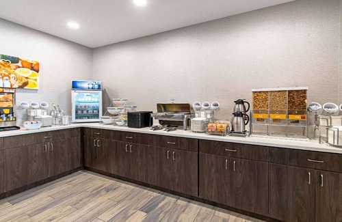 Grove City Hotel | 33 m² Hotel ∙ 127 guests