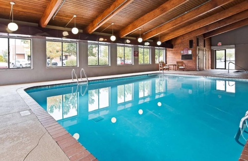 North Canton Hotel | 34 m² Hotel ∙ 127 guests