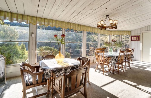 Carbon County House | 343 m² House ∙ 4 bedrooms ∙ 8 guests