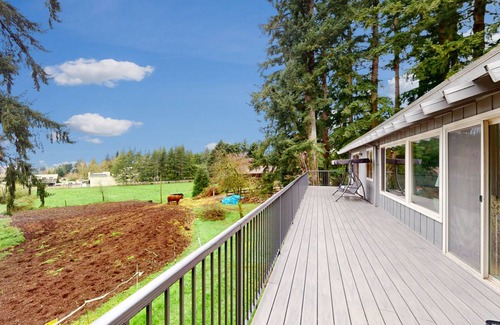 Woodinville House | 346 m² House ∙ 3 bedrooms ∙ 5 guests