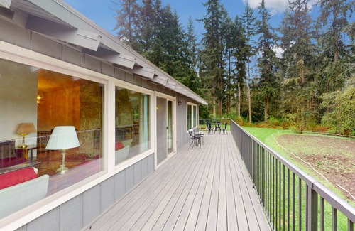Woodinville House | 346 m² House ∙ 3 bedrooms ∙ 5 guests
