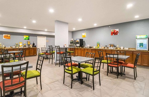 Waterloo Hotel | 35 m² Hotel ∙ 8 guests