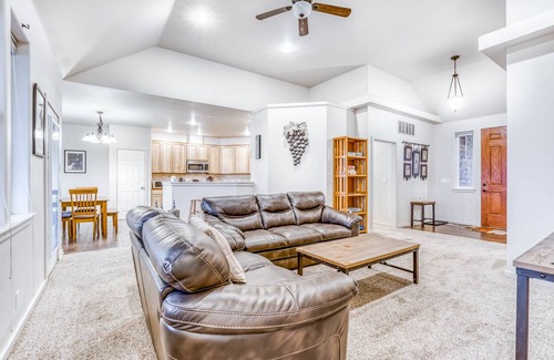 College Place House | 374 m² Maisonette ∙ 4 bedrooms ∙ 8 guests