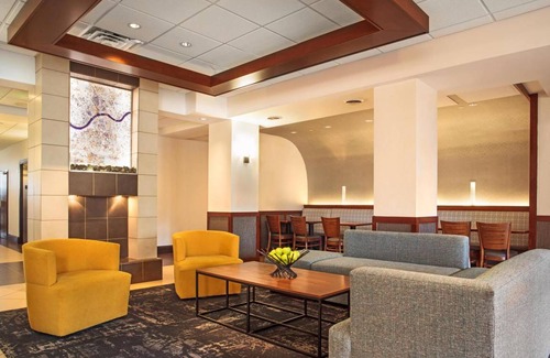 Blue Ash Hotel | 38 m² Hotel ∙ 127 guests