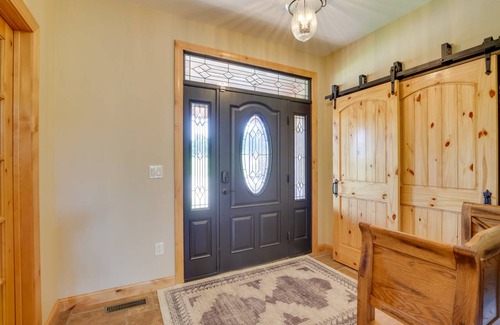 Sturgis House | 399 m² House ∙ 5 bedrooms ∙ 16 guests