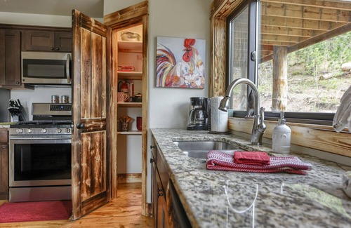 Deadwood Cabin | 4 BR Rustic home with Log Accents and fire pit on very convenient location