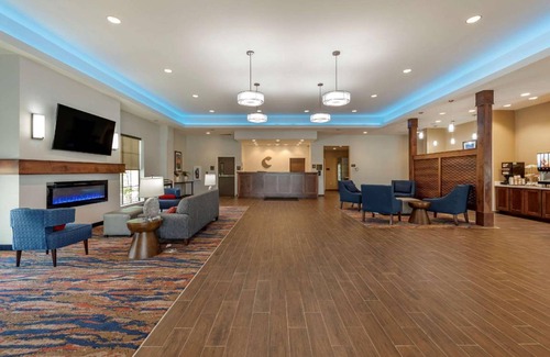 Dry Ridge Hotel | 41 m² Hotel ∙ 127 guests