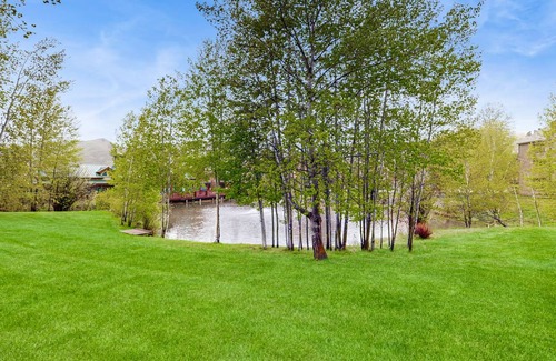 Elkhorn Village Condo | 43 m² Condo ∙ 1 bedroom ∙ 3 guests