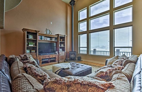 Sweetwater House | 445 m² House ∙ 7 bedrooms ∙ 28 guests