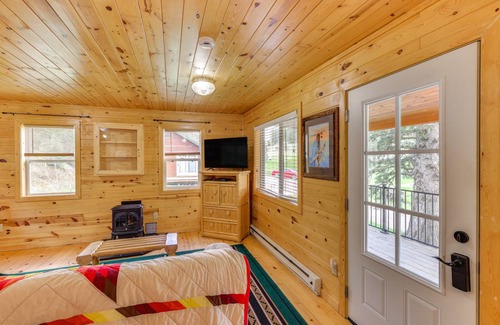 Deadwood House | 47 m² House ∙ 1 bedroom ∙ 4 guests