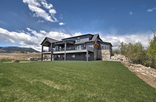 Fish Haven Cabin | 511 m² Cabin ∙ 7 bedrooms ∙ 32 guests