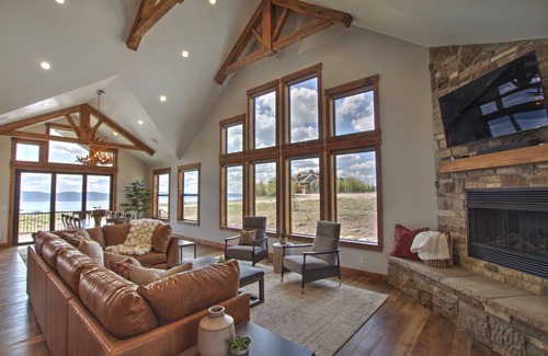 Fish Haven Cabin | 511 m² Cabin ∙ 7 bedrooms ∙ 32 guests