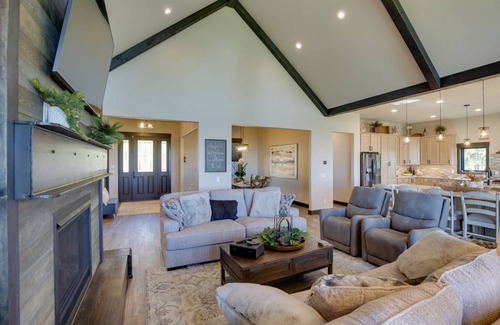 Spearfish House | 513 m² House ∙ 5 bedrooms ∙ 12 guests