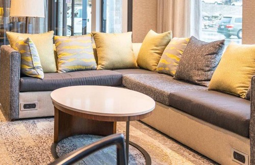 Cottonwood Heights Hotel | 52 m² Hotel ∙ 127 guests