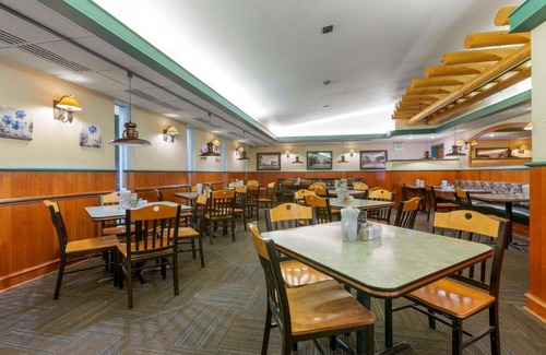 North Park Hotel | 56 m² Hotel ∙ 127 guests