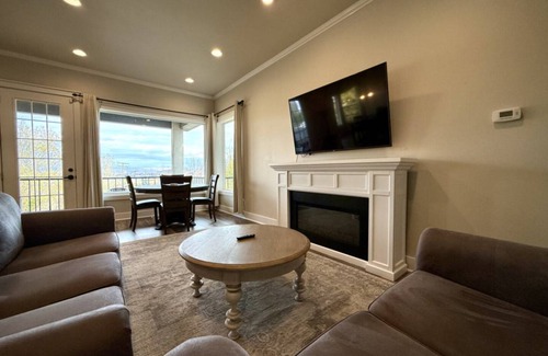 Baker City House | 56 m² House ∙ 6 bedrooms ∙ 14 guests
