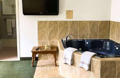 Blandburg Hotel | 56 m² Motel ∙ 127 guests