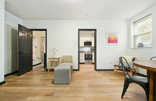 Lower Lawrenceville Apartment | 65 m² Apartment ∙ 1 bedroom ∙ 2 guests