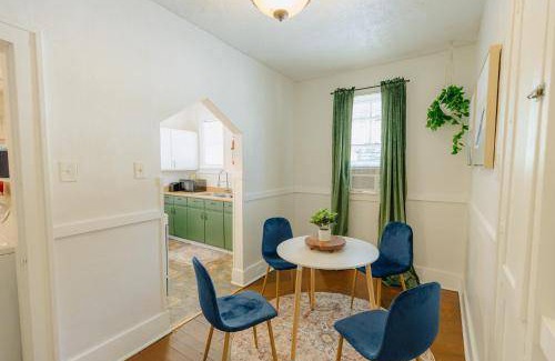 Midtown House | 750 m² House ∙ 1 bedroom ∙ 2 guests