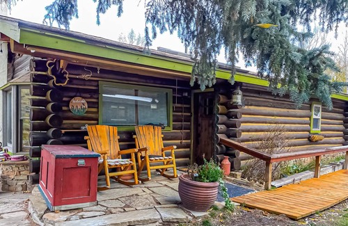 Jackson Hole Cabin | 76 m² Cabin ∙ 2 bedrooms ∙ 4 guests