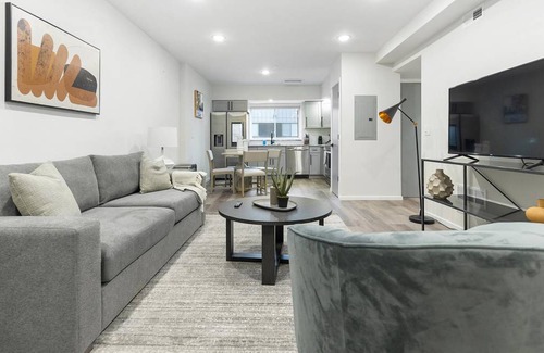 Spruce Hill Apartment | 82 m² Apartment ∙ 2 bedrooms ∙ 4 guests