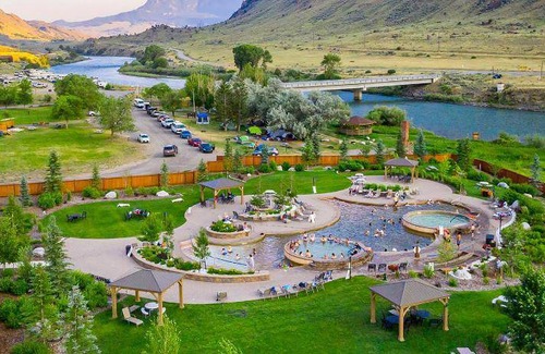 Gardiner Resort | 82 m² Resort ∙ 2 bedrooms ∙ 6 guests