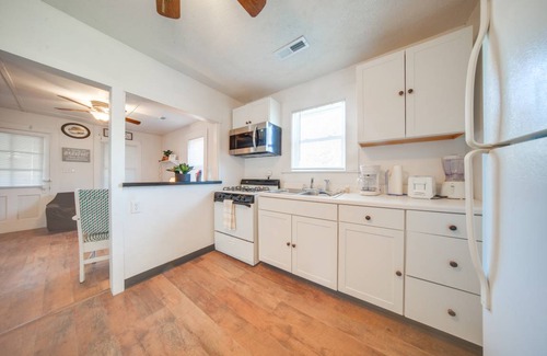 Geneva-on-the-Lake Cottage | 83 m² Cabin ∙ 3 bedrooms ∙ 8 guests