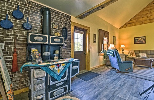 Nappanee House | 83 m² House ∙ 2 bedrooms ∙ 4 guests