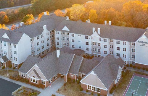 North Little Rock Hotel | 84 m² Hotel ∙ 127 guests