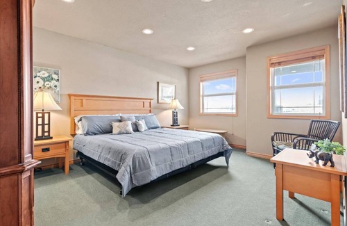 Hayden Condo | 86 m² Condo ∙ 2 bedrooms ∙ 4 guests