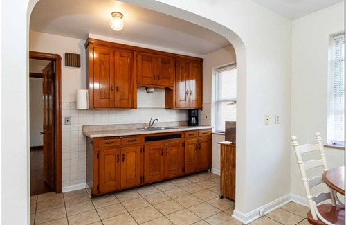 Kamm's Corners Apartment | 87 m² Apartment ∙ 2 bedrooms ∙ 2 guests