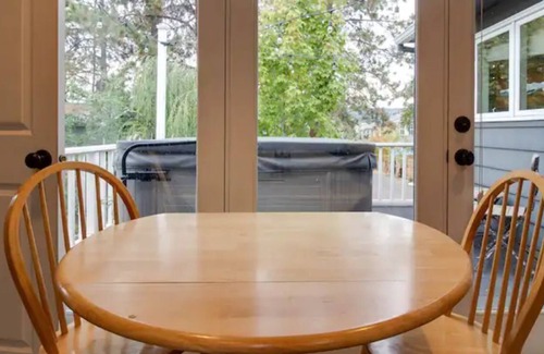 Orchard District Apartment | 8th St. Oasis in Bend