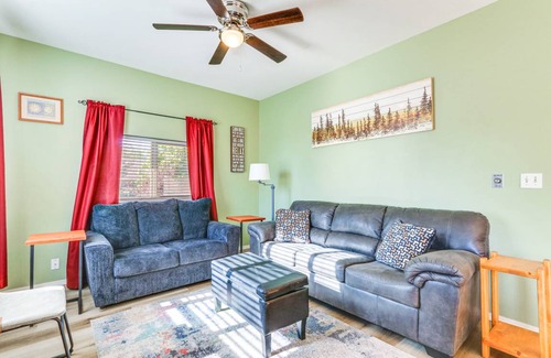 Harrison House | 92 m² House ∙ 3 bedrooms ∙ 6 guests