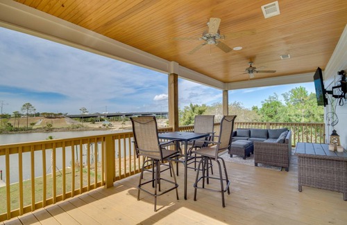 Henderson Point House | 92 m² House ∙ 3 bedrooms ∙ 8 guests