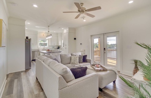 Henderson Point House | 92 m² House ∙ 3 bedrooms ∙ 8 guests