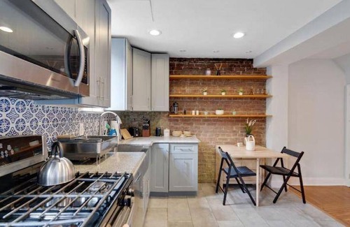 Fishtown House | 93 m² House ∙ 2 bedrooms ∙ 4 guests