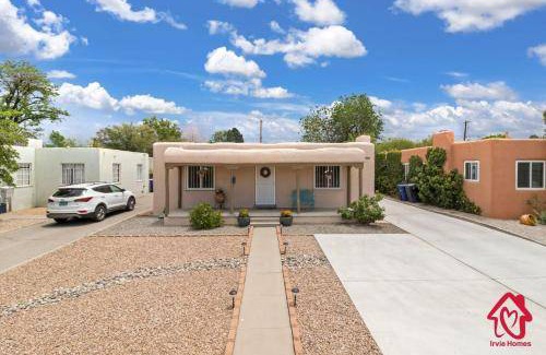 Nob Hill House | 94 m² House ∙ 2 bedrooms ∙ 4 guests