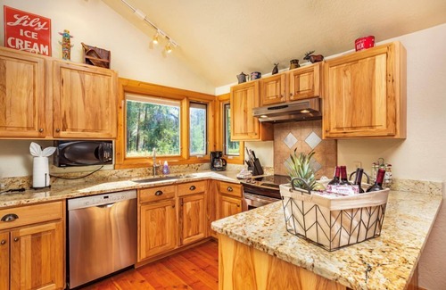 Moose Wilson Road House | Aspens A1A: The Aspens- Great Deck with Mountain Views and Western Charm