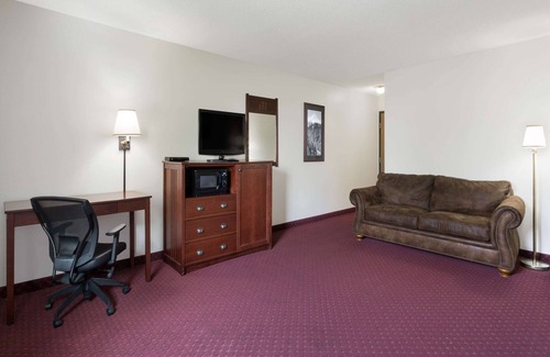 Bozeman Hotel | Baymont by Wyndham Bozeman