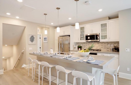 Central Mission Beach House | Bayside Cove Paradise