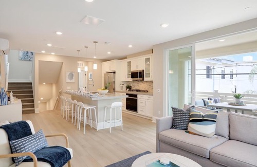 Central Mission Beach House | Bayside Cove Paradise