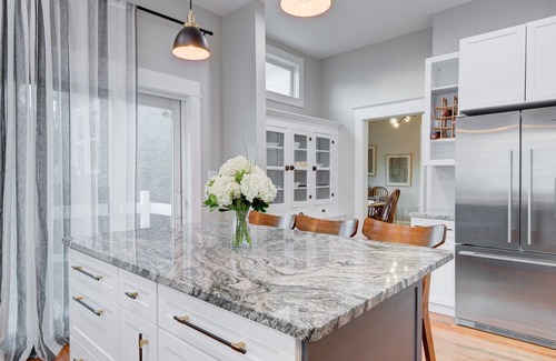 Livingston House | Beautiful 2 bedroom House in Historical Downtown Livingston