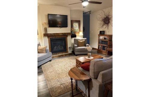 Columbia Falls Condo | Beautiful Condo Near Glacier National Park and Whitefish Mountain Resort
